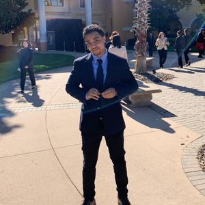 Meet your Posher, Terrell